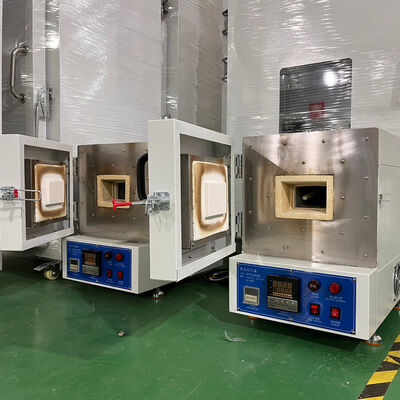 Liyi 1000 องศา 1200 / 1500 เตาเผาแบบมัฟเฟิลอุตสาหกรรมในห้องปฏิบัติการอบชุบด้วยความร้อนไฟฟ้าอุณหภูมิสูง ราคา